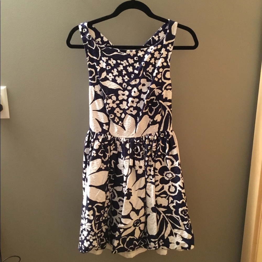 Kate Spade navy white floral dress sz 4